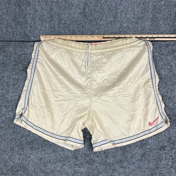 Nike Satin Shorts Mens Size XL Cream Red Swoosh Retro Lightweight Lined 90s - Picture 1 of 11